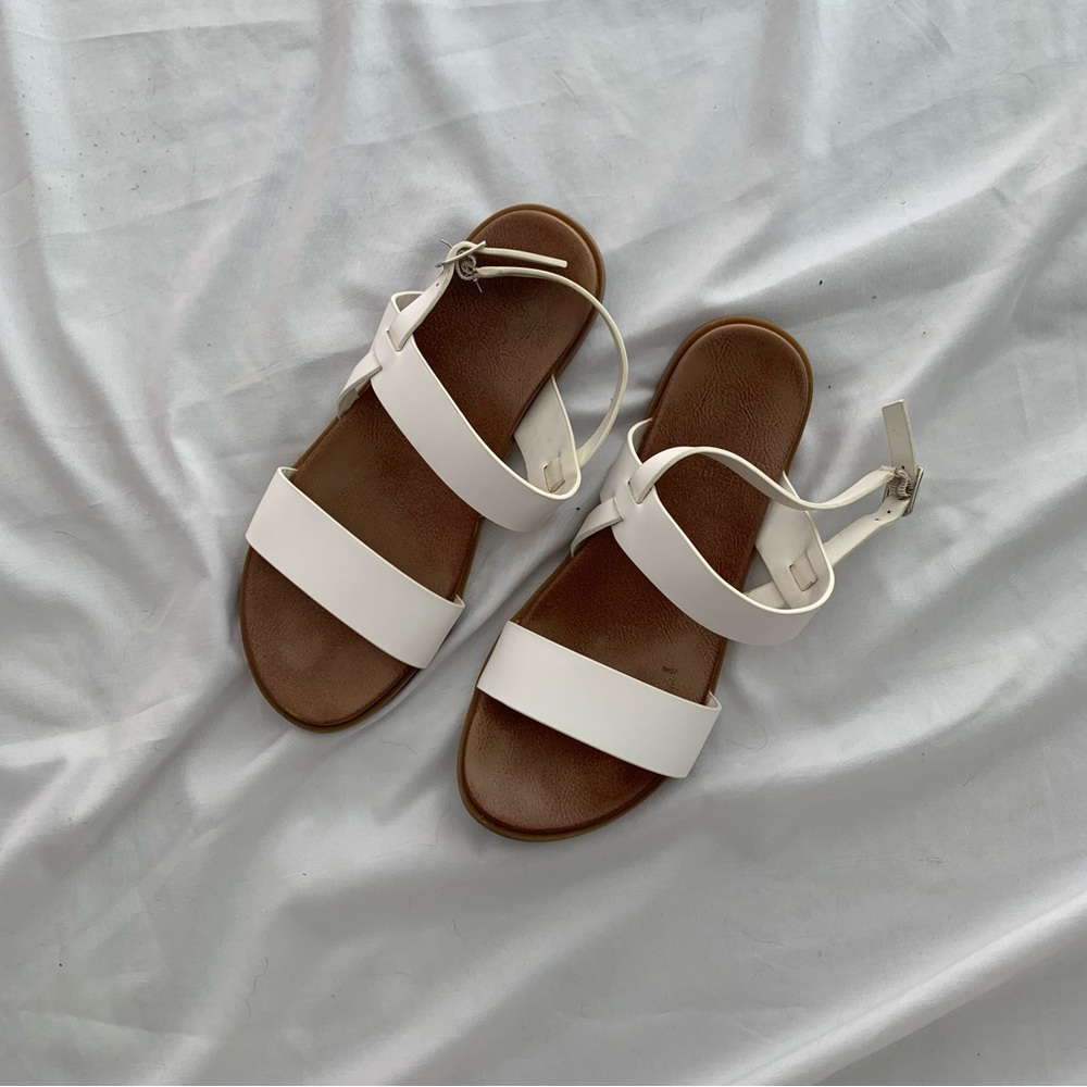 DLG White Sandals